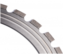Diamant ringzaagblad met benadrukte diamantsegmenten voor nauwkeurig en efficiënt zagen.